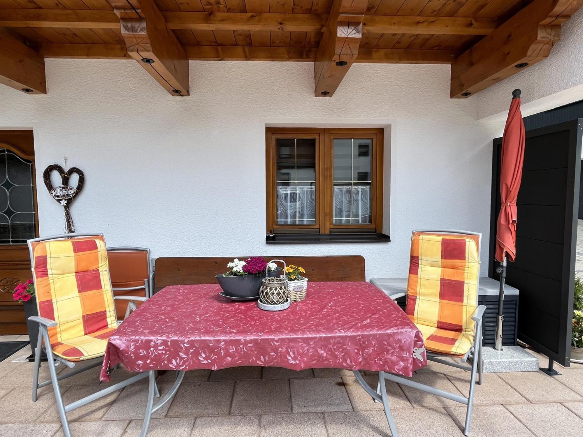 Apartment Familie Thomas Und Angelika Melmer Sankt Leonhard im Pitztal Eksteriør bilde